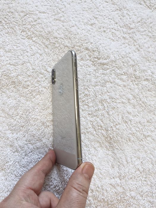 IPhone X  64GB Yomkost 80% IDEAL