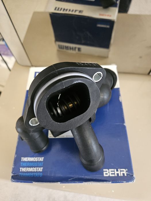 Vand termostat Mahle Tl 34 87 Audi