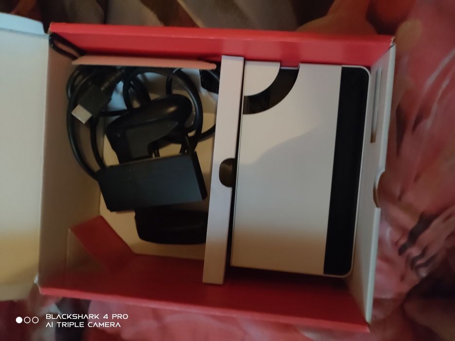 Nintendo switch oled 210€