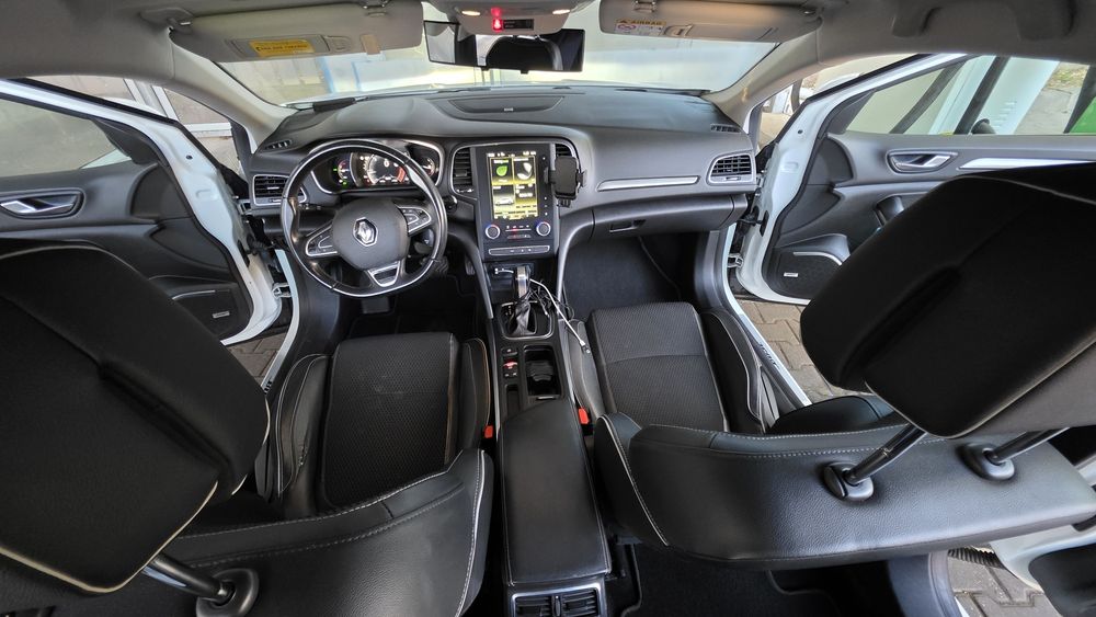 Renault Megane IV Grandtour 1.5 dCi 110 CP EDC AUTOMATA | 110.000 km | Istoric complet | Investitii recente