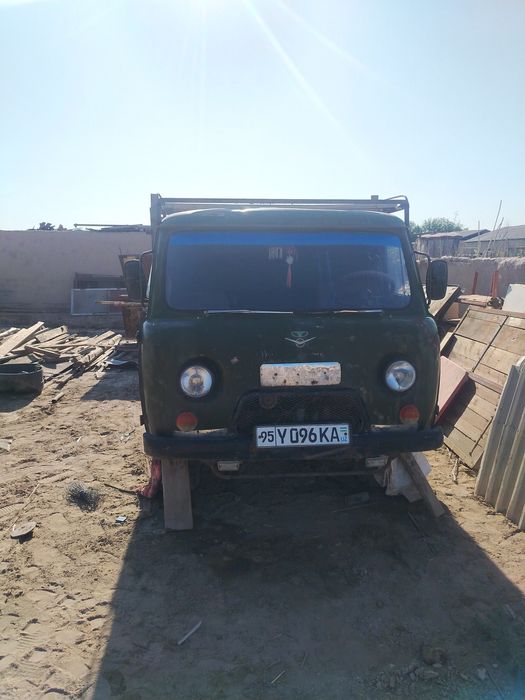 Грузовой автомобиль Уаз