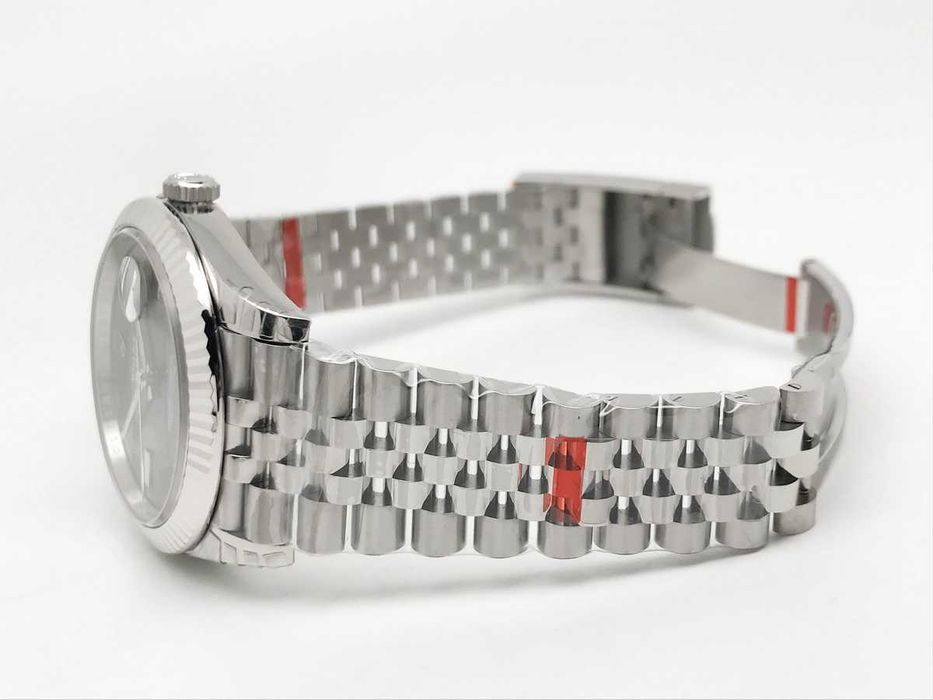 Rolex Datejust 41mm Fluted Bezel Grey Roman Dial Jubilee – мъжки часовник – реални снимки
