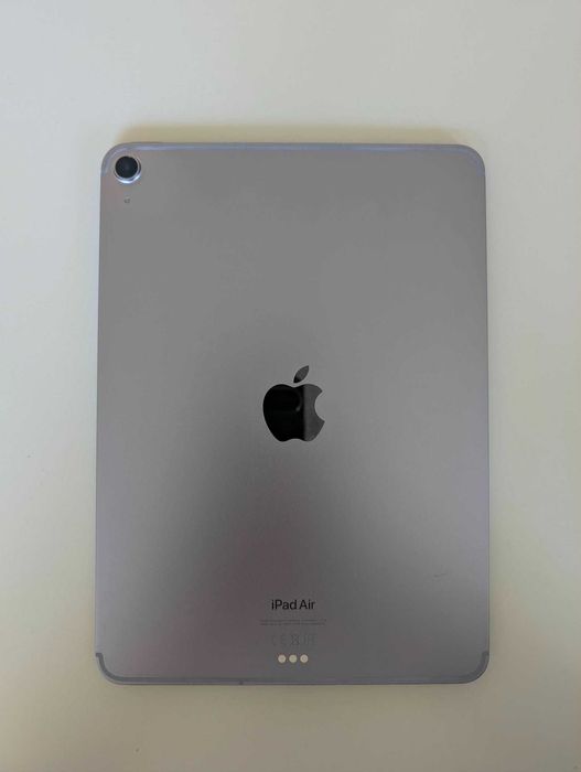 iPad Air 5th Generation M1 Chip (256gb + WiFi + SIM)