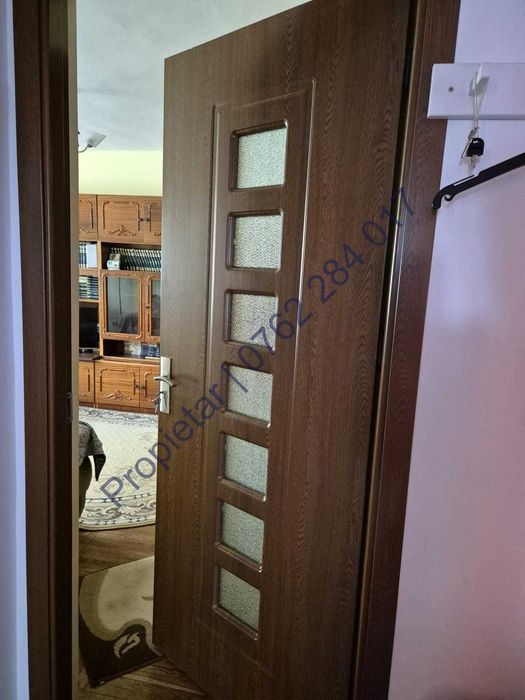 Vand apartament 2 camere | Zona Micro5 - Scoala nr 16
