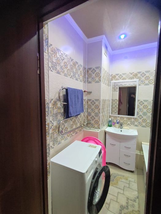 2 бөлмелі пәтер сатылады!