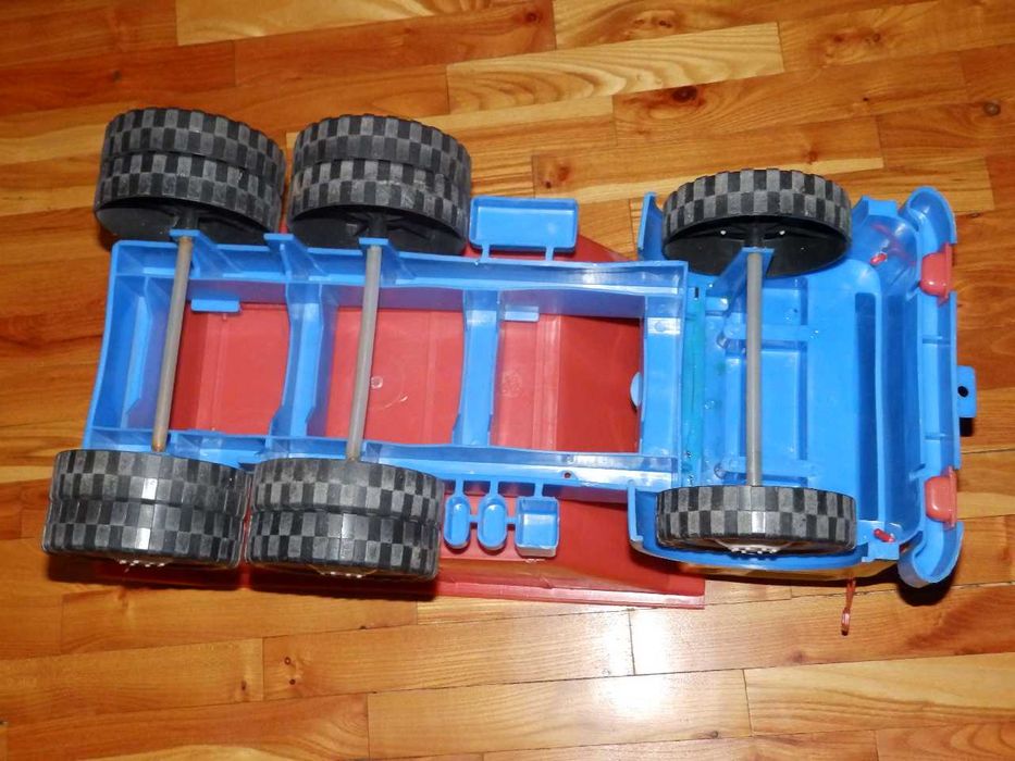 Детски играчки различни цени