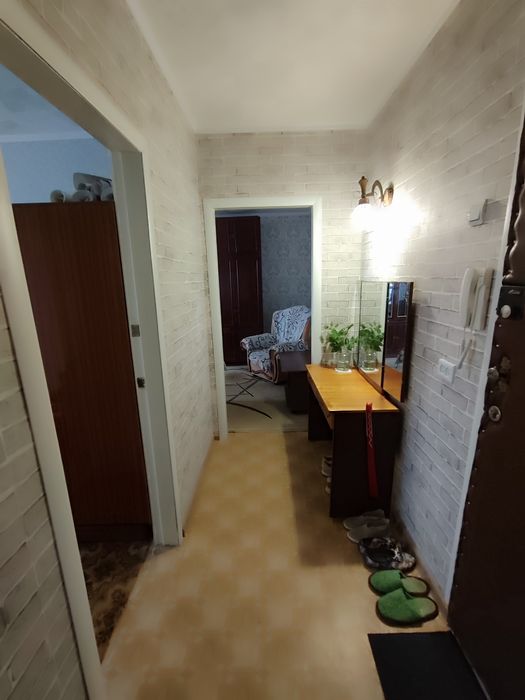 Продается 2-комн (4-11, 5 эт)