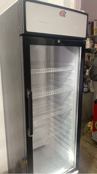 Продам холодильник