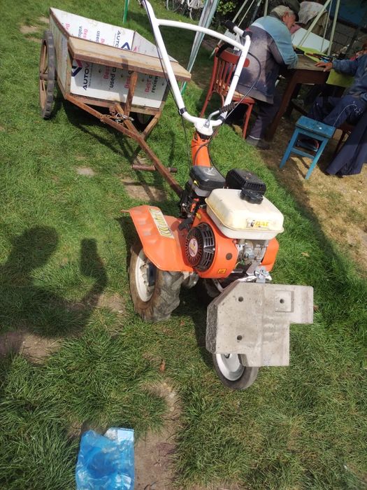 Vand Motocultor Ruris cu remorca