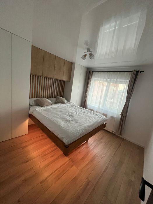 Inchiriez apartament 2 camere decomandat Central-Palas Mall-Salsa