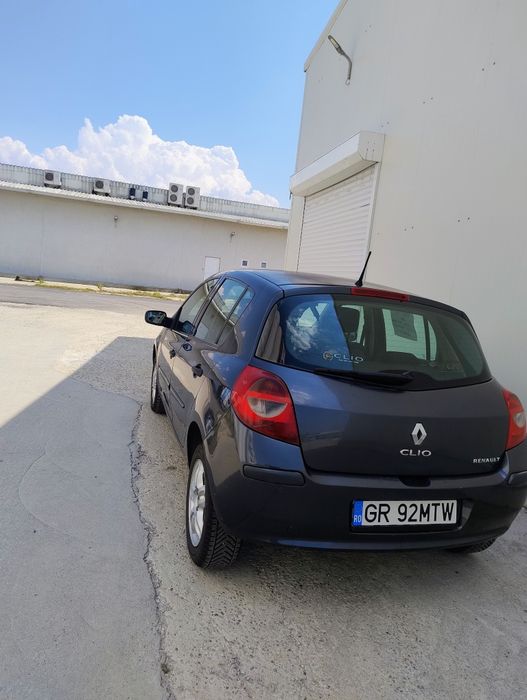 RENAULT Clio 2006 — imagine 2