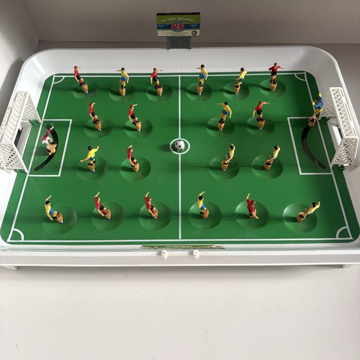 Игра настольный футбол