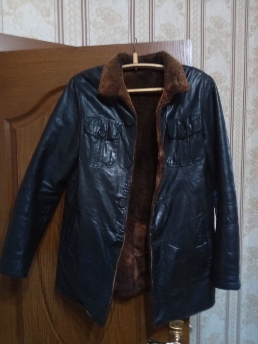 Продам кожаные дублёнки.