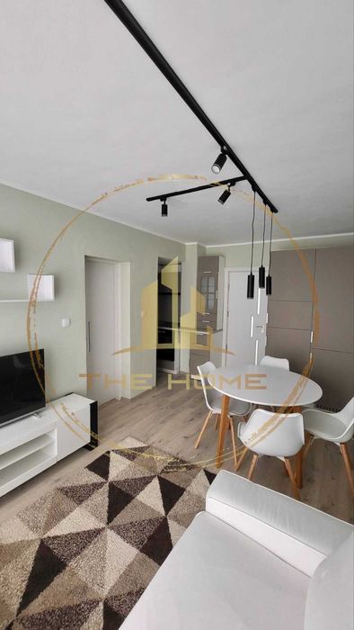 Уютен 2 стаен Лятно Кино