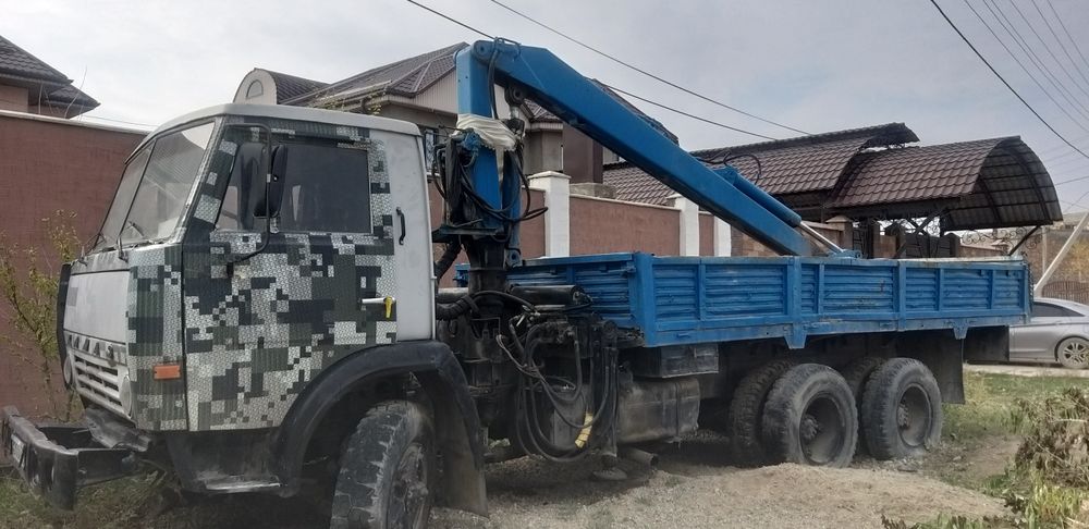 КамАЗ манипулятор