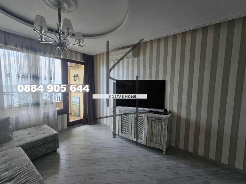 Продава се Тристаен апартамент в к.к. Златни пясъци - 119 кв.м за 1757 €/кв.м - Снимка #2