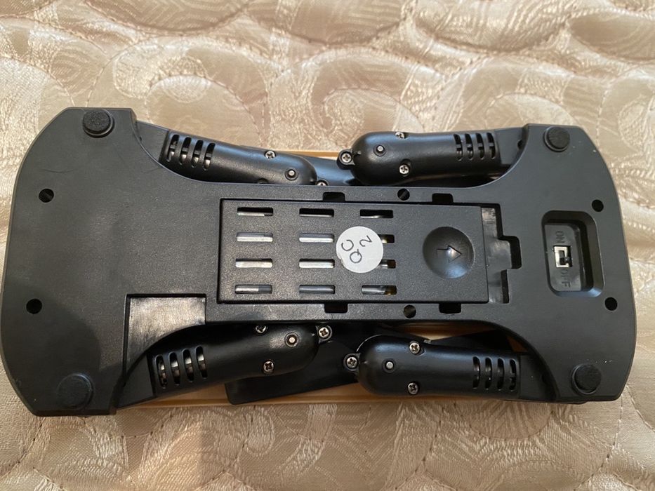 Продам мини-дрон / квадрокоптер с камерой