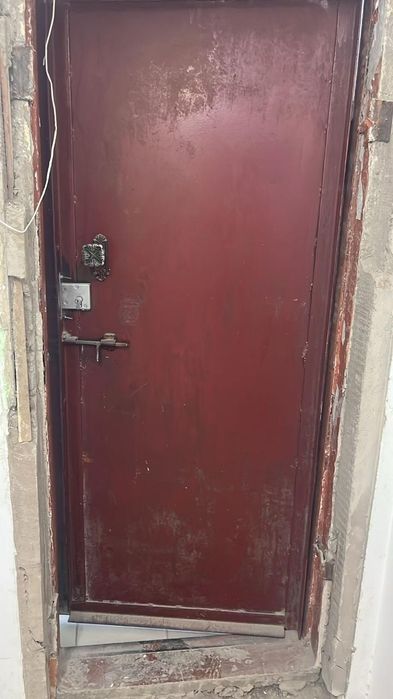 Входная дверь 15000т