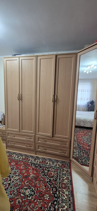 Спальный гарнитур