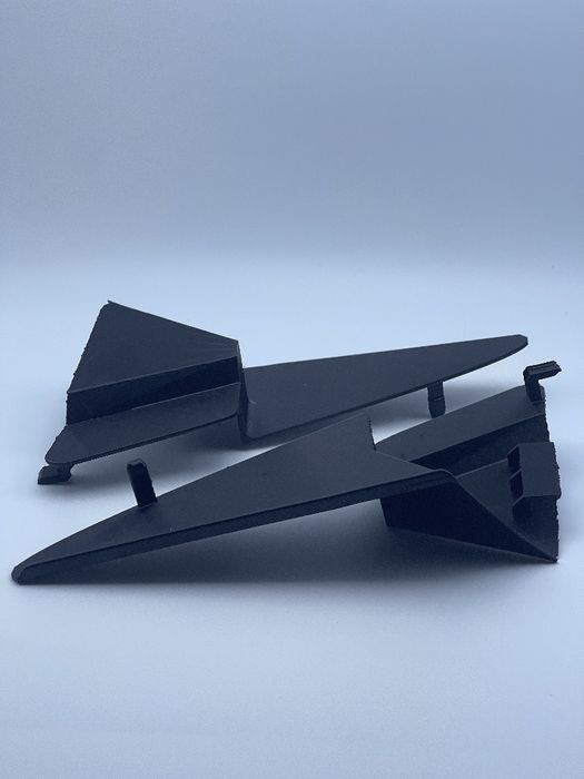 Уголки зеркал w124