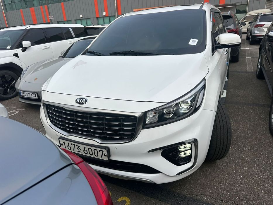 Kia Carnival Noblesse/Garantie 36 de luni/Led/Piele/Trapa/Ventilatie/Android/TVA