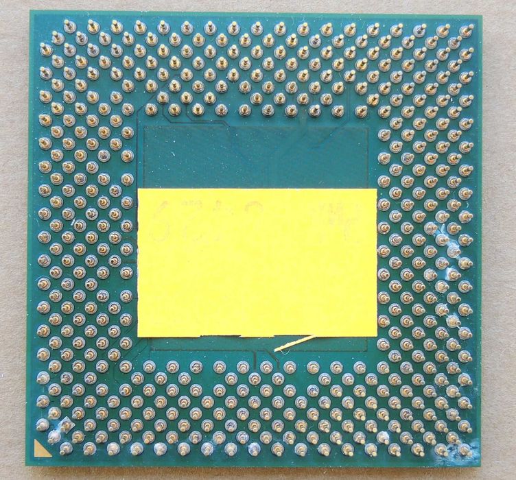 AMD Athlon XP 2000+ AXDA2000DUT3C Thoroughbred Socket 462/A Testat