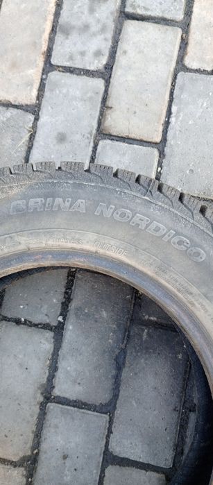 Продам зимние покрышки