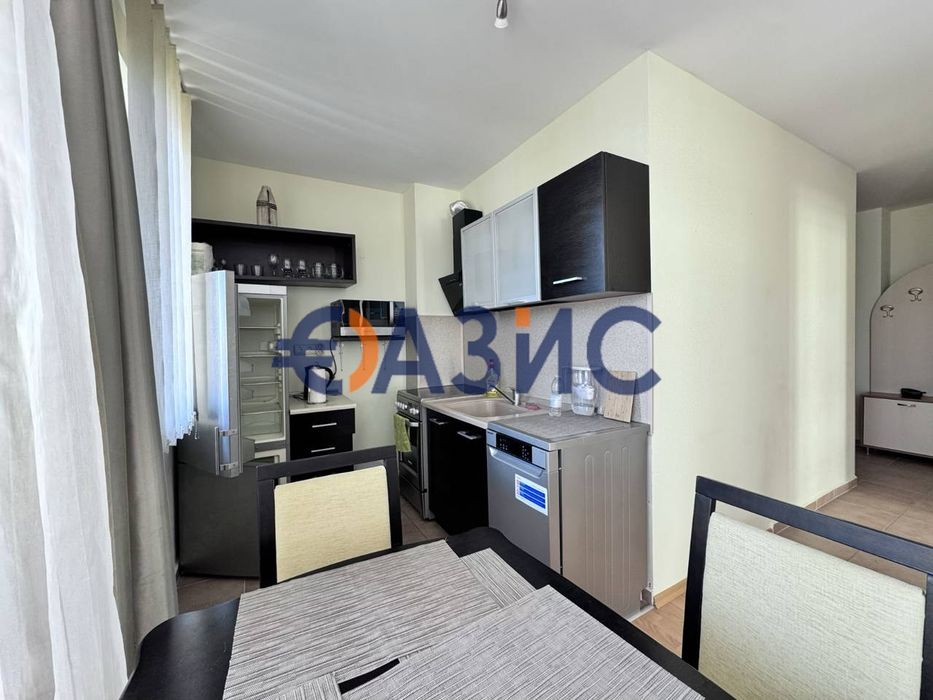 Продава се Тристаен апартамент в Свети Влас - 73 кв.м за 1028 €/кв.м - Снимка #11