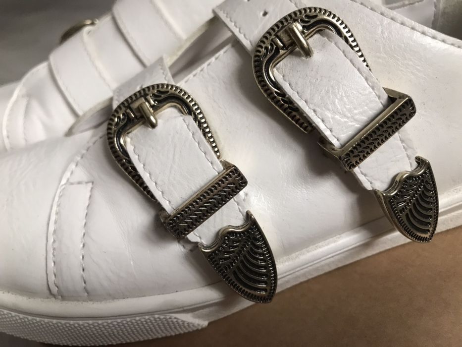 Обувки Bata, 36-ти номер