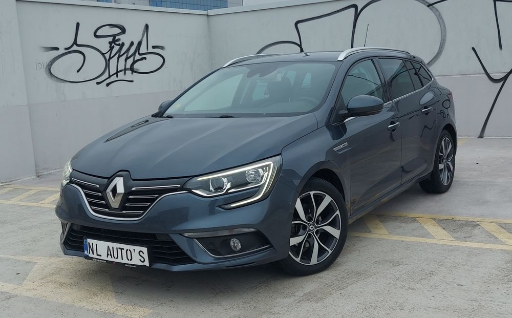 Renault Megane 4/BOSE/2018/1.5DCI/Masaj/Navi/Clima/KeyLess/Cam/Automat