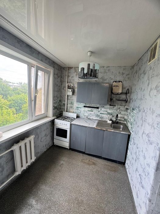 Продам 3хком квартиру район Айсберга.