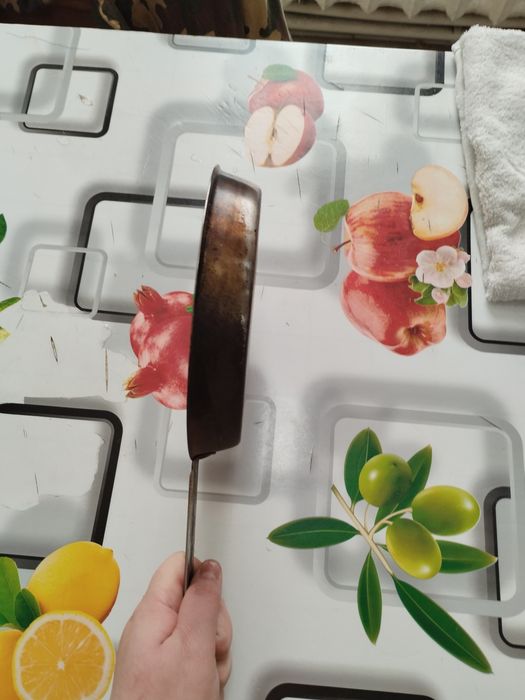 Сковорода металлическая