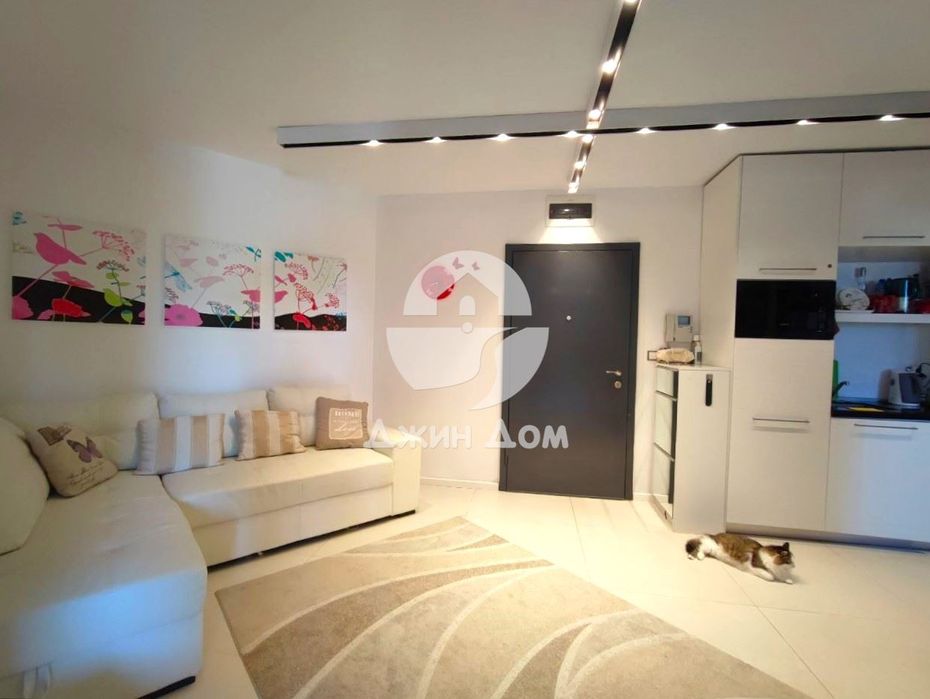 Продава се Двустаен апартамент в Созопол - 79 кв.м за 2406 €/кв.м - Снимка #1