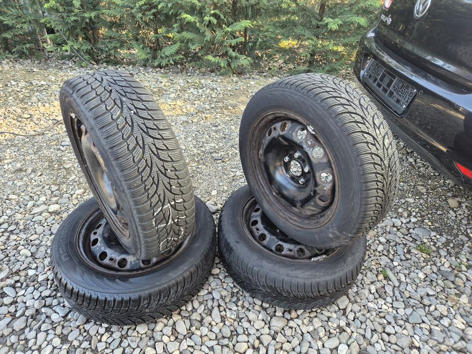 Jante Polo, Fabia, Ibiza R15 5x100 cu anvelope iarna Nokian 185/60R15