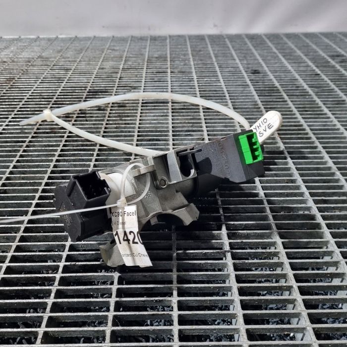 Contact Cu Cheie Volvo XC90 Facelift 2.4 Diesel 2007 - 2014 SUV (1420) 8621509