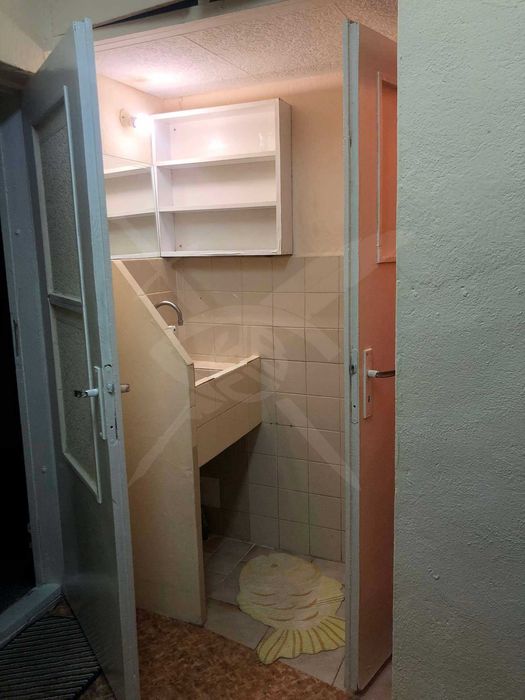 Дава се под наем Едностаен апартамент в Варна, Младост 2 - 30 кв.м за 125 € - Снимка #1