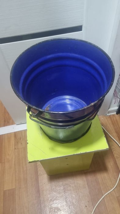 Продам ведро объем 10л