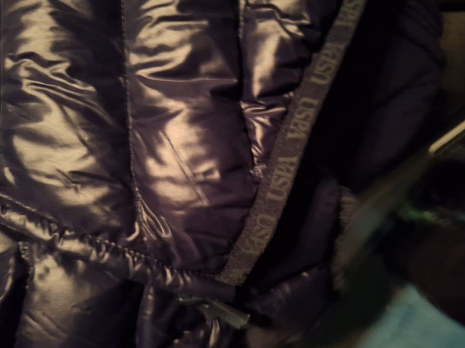 Vând geaca U.S Polo Assn