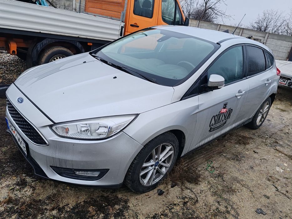 Dezmembrez Ford focus mk3 an 2015 benzina