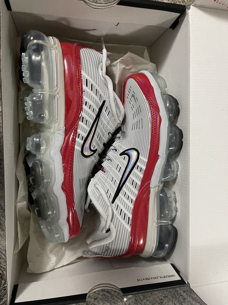 Nike VAPORMAX 360 dama Oradea OLX.ro