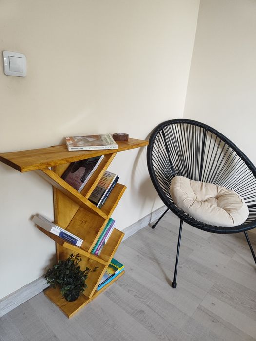 Етажерка за книги