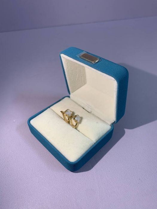 Детские серьги с камнем/ КА95525