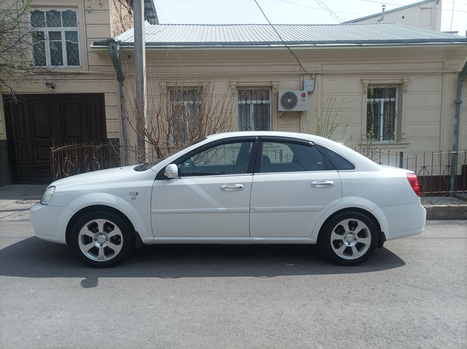 Продаётся Ласетти