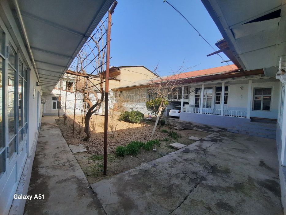 Истирохат 6 соток ховли СРОЧНО сотамиз