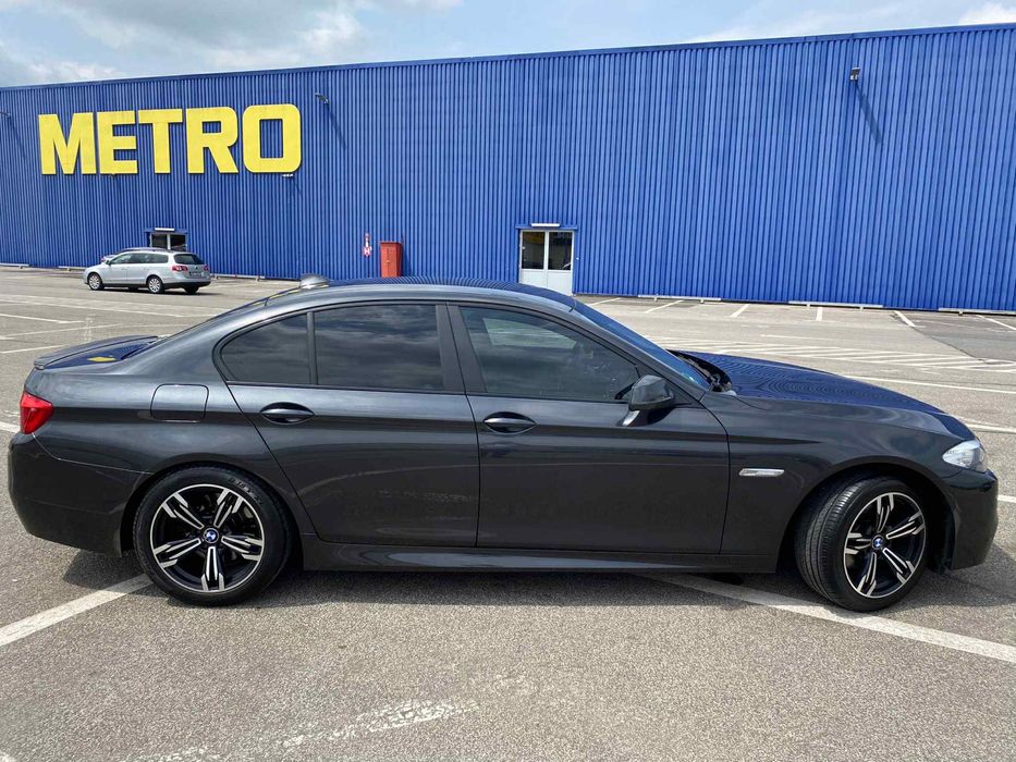 BMW 5 Series 2011 — imagine 5