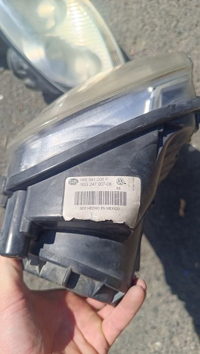 • ОРИГИНАЛНИ рефлекторни фарове за Голф 5 и др. 100% ЗДРАВИ (полирани)