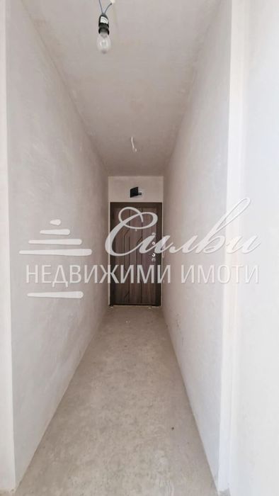 Продава се Двустаен апартамент в Шумен, Добруджански - 71 кв.м за 1257 €/кв.м - Снимка #5