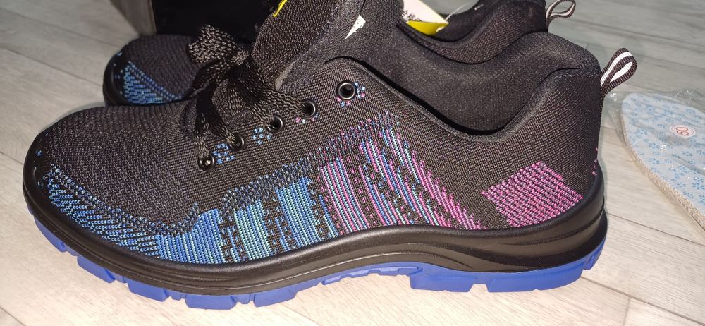 Продам спецобувь