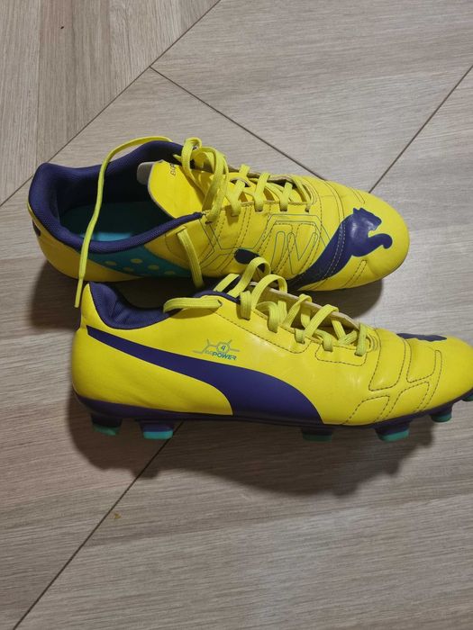 Футболни бутонки puma