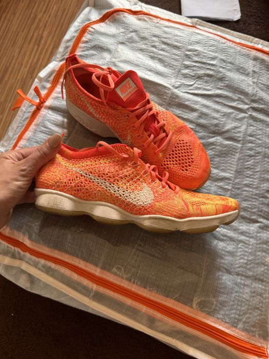 Маратонки Nike Neon